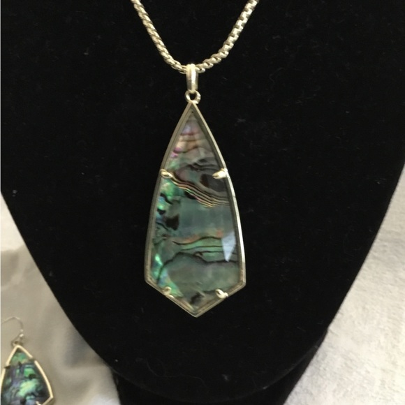 Kendra Scott Abalone shell necklace and earring set, 32-inch chain - Picture 3 of 7